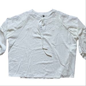 BLOOMCHIC Womens Size 20 2XL Blouse Top Shirt White XX Large Long Sleeve Lace